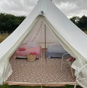 Charlton End Bell Tent Exterior photo