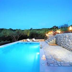 Villa Elarchon! Superb Seaview 6Bd Villa With Prive Pool! Episkopi-Chania Exterior photo