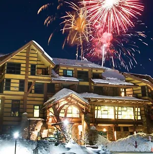 Luxury Ski In, Ski Out 3 Bedroom Mountain Resort Vacation Rental In The Heart Of Snowmass Base Village Aspen Exterior photo