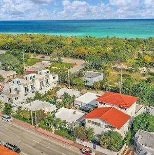 Beach House In Miami Beach Exterior photo