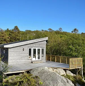 Stunning Home In Lindesnes With 3 Bedrooms Ramsland Room photo