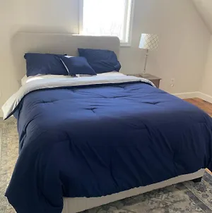 Stunning And Beautiful 4 Beds, 3 Bath House Located In Quincy Near Quincy Adam Red Line Transit Apartamento Exterior photo