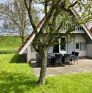Joke Am Deich 6 Pers House With Equipped Terrace Behind A Dike At Lauwersmeer Anjum Exterior photo