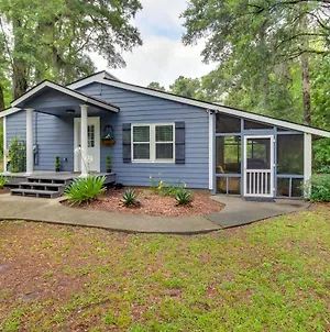 Bright Guyton Home With Private Yard And Hot Tub! Port Wentworth Exterior photo