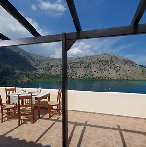 Lakescape Villa In Kournas - Amazing View Kávallos Exterior photo