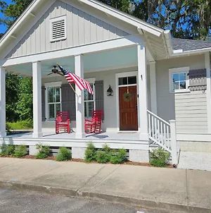 Low Country Cottage In Beautiful Habersham Beaufort Exterior photo