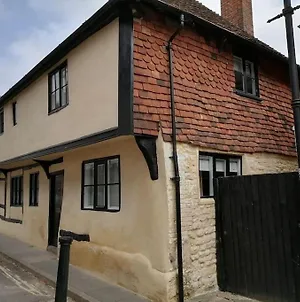 Charming 16Th Cent. Cottage In Heart Of Midhurst Exterior photo