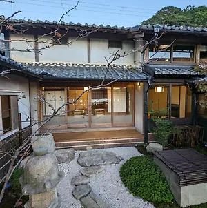 Koza River House 湯川邸 Exterior photo