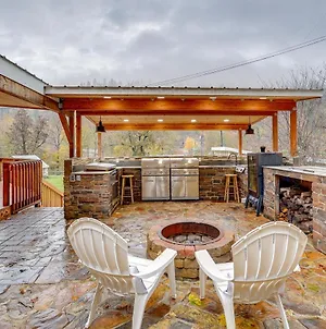 Orofino Cottage - Patio, Hot Tub And Outdoor Kitchen Exterior photo
