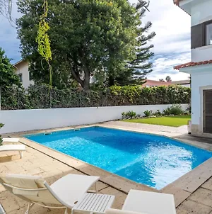Oeiras Apt In Spacious Villa - Shared Pool Exterior photo