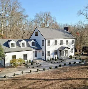 River View Estate: 5 Mins From Princeton Downtown Exterior photo