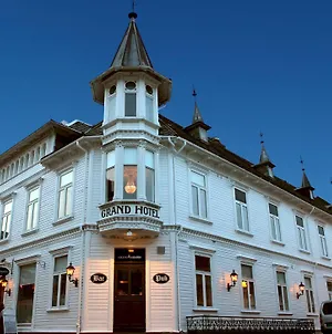 Grand Hotel Flekkefjord Exterior photo