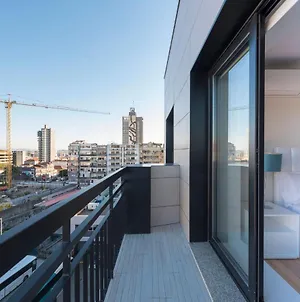 Lovelystay - Trindade Cozy Apartment Porto Exterior photo