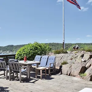 Nice Home In Tvedestrand With 1 Bedrooms And Wifi Exterior photo