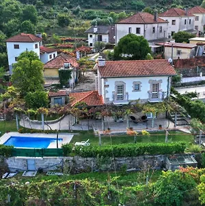 Casa Velha Vila Paradamonte Exterior photo