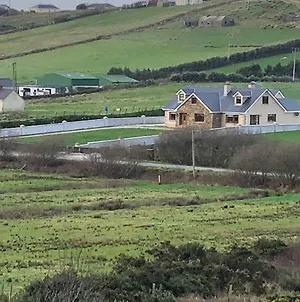Beautiful Home On Lake Carrowmore Belmullet Exterior photo