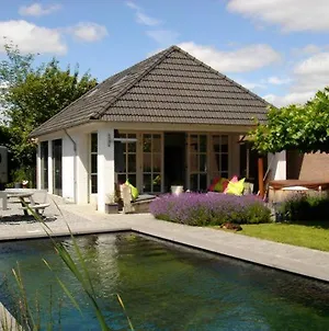 Gardenhouse With Private Jacuzzi And Sauna Teteringen Exterior photo